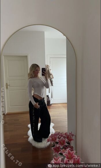 Full leaked Wieke private onlyfans photo