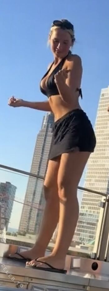 Full leaked Wieke private onlyfans photo