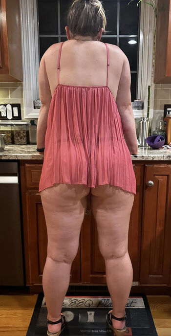 Full leaked Wifeydoingthingz private onlyfans photo