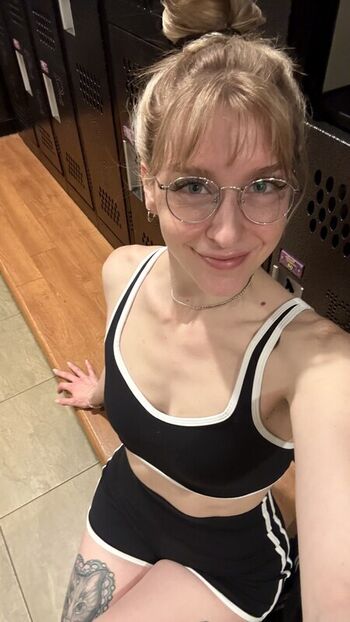 Full leaked Wiinierox private onlyfans photo