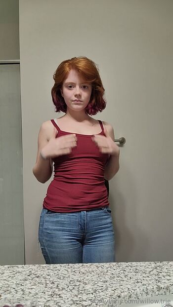 Full leaked Willow trie page private onlyfans photo