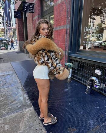Full leaked Woah vicky page private onlyfans photo