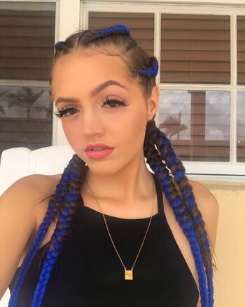 Full leaked Woah vicky  page private onlyfans photo