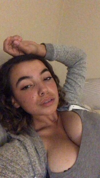 Full leaked Woahh emily private onlyfans photo