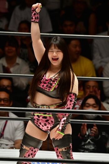 Full leaked Womenjoshi page private onlyfans photo