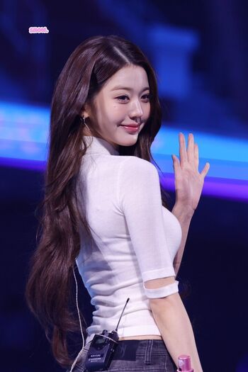 Full leaked Womenk pop page private onlyfans photo