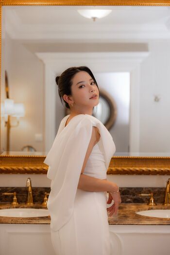 Full leaked Womenk pop page private onlyfans photo