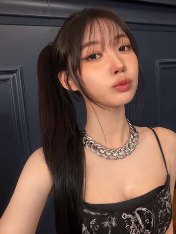 Full leaked Womenk pop private onlyfans photo