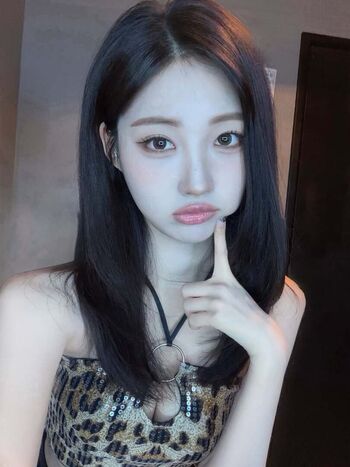 Full leaked Womenk pop private onlyfans photo