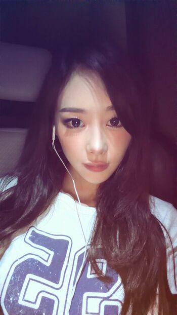 Full leaked Womenk pop page private onlyfans photo