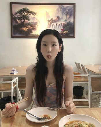Full leaked Womenk pop page private onlyfans photo