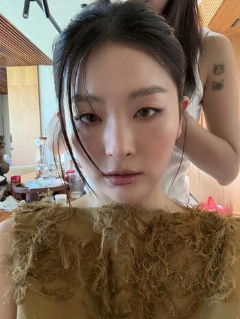 Full leaked Womenk pop page private onlyfans photo