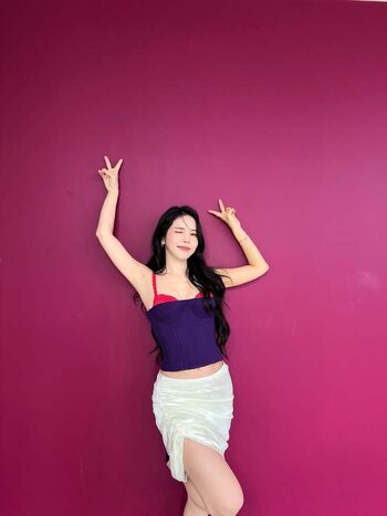 Full leaked Womenk pop page private onlyfans photo