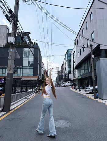 Full leaked Womenk pop page private onlyfans photo