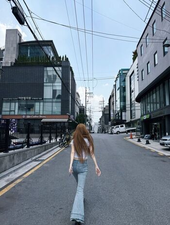 WomenK-pop