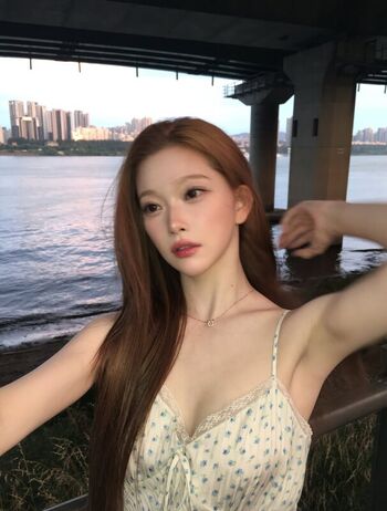Full leaked Womenk pop page private onlyfans photo