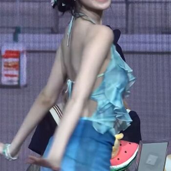 WomenK-pop
