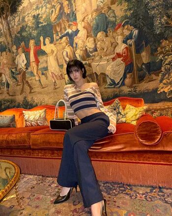 Full leaked Womenk pop page private onlyfans photo