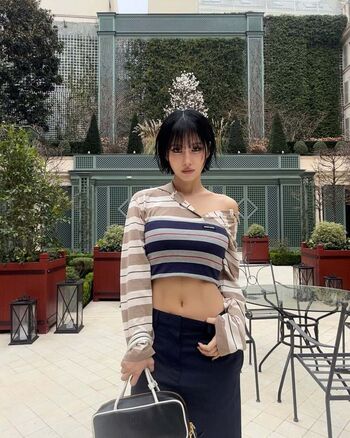 Full leaked Womenk pop page private onlyfans photo