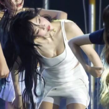 Full leaked Womenk pop page private onlyfans photo