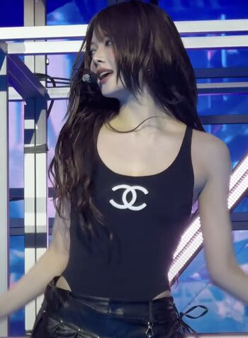 WomenK-pop