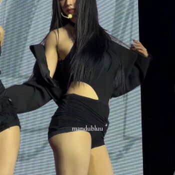 WomenK-pop