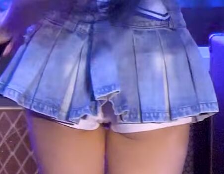 WomenK-pop