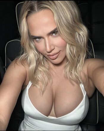 Full leaked Wwe lana  page private onlyfans photo