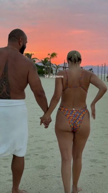 Full leaked Wwe lana private onlyfans photo