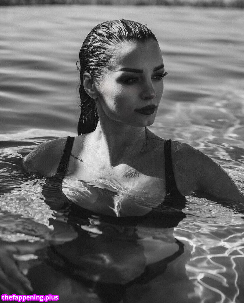 WWE's Paige / Saraya Bevis