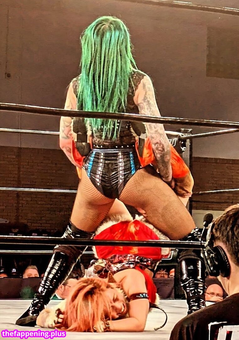 Shotzi Blackheart / ShotziWWE / WWE Shotzi Nahá OnlyFans fotografie #346