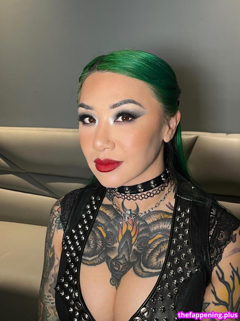 Shotzi Blackheart / ShotziWWE / WWE Shotzi Çıplak OnlyFans Fotoğrafı #383