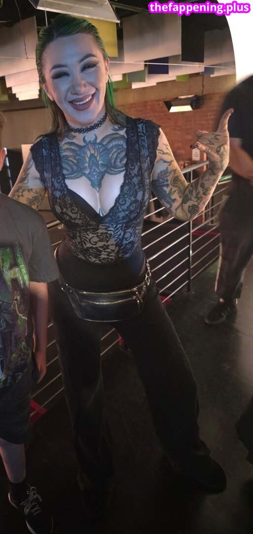 Shotzi Blackheart / ShotziWWE / WWE Shotzi Photo OnlyFans Nu #451