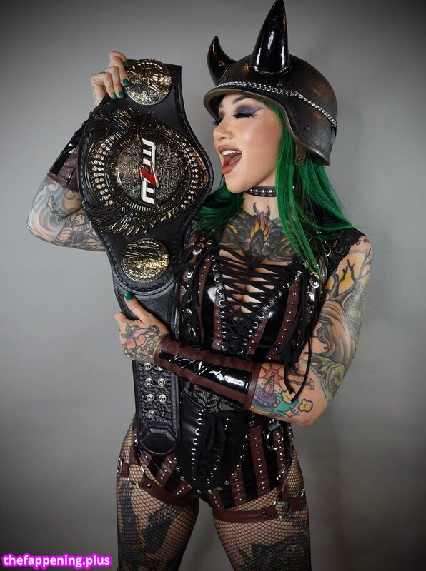 Shotzi Blackheart / ShotziWWE / WWE Shotzi Naken OnlyFans Foto #503