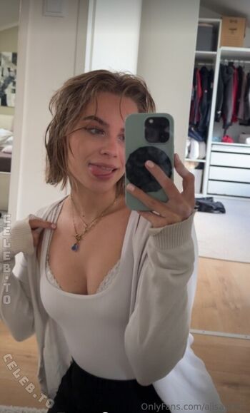 Full leaked Xalisaer private onlyfans photo