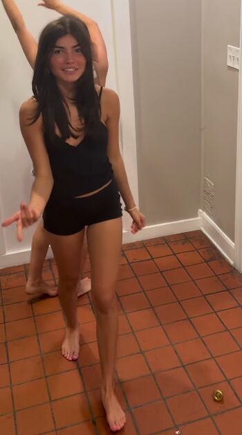 Full leaked Xavaharper private onlyfans photo