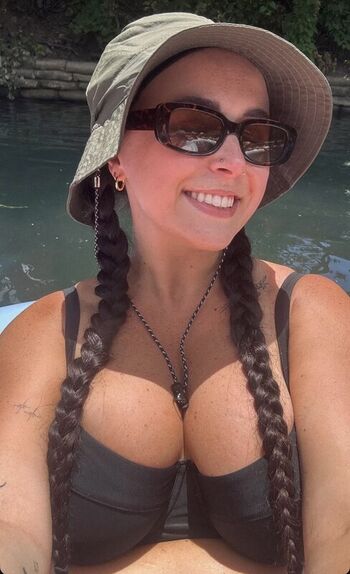 Full leaked Xcharlottes webx private onlyfans photo