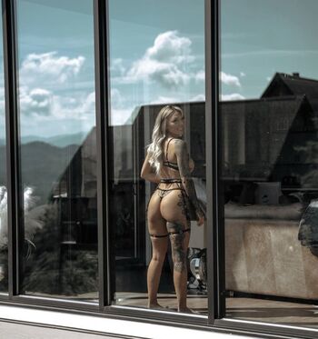 Full leaked Xellierae private onlyfans photo