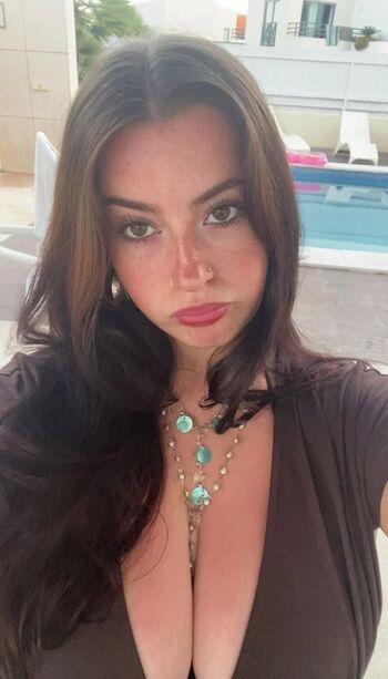 Full leaked Xemilyhayess private onlyfans photo