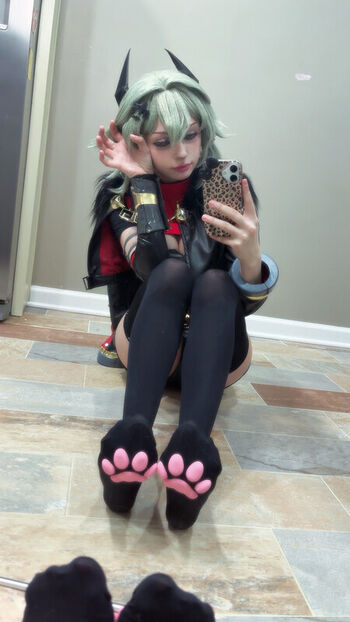 xenluvsmiku