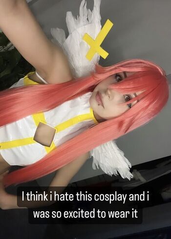 xenluvsmiku