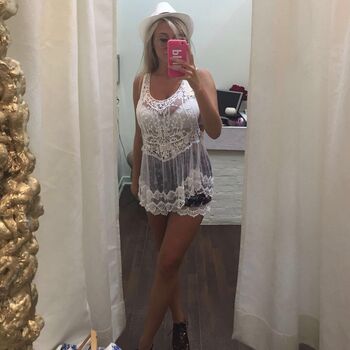 Full leaked Xhulia nico page private onlyfans photo