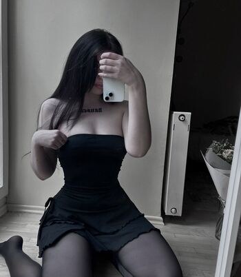 Full leaked Xiavampire page private onlyfans photo