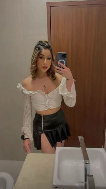 Full leaked Ximena wilde private onlyfans photo
