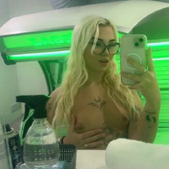Full leaked Xobabyirdxo private onlyfans photo