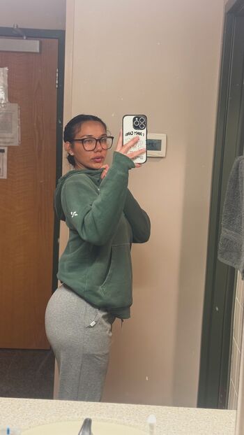 Full leaked Xokbeauty private onlyfans photo