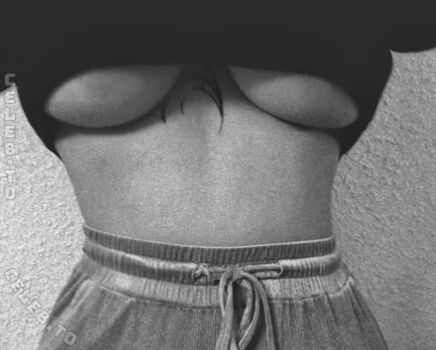 Full leaked Xophelianr private onlyfans photo