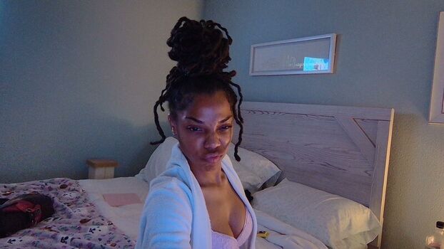 Full leaked Xoxo from lia private onlyfans photo