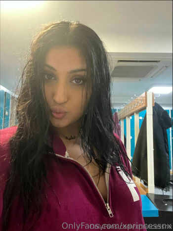 Full leaked Xprincessnx private onlyfans photo