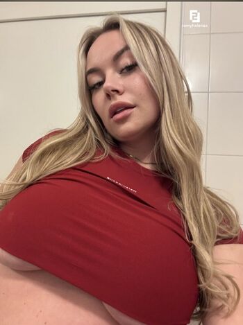 Full leaked Xrromys private onlyfans photo